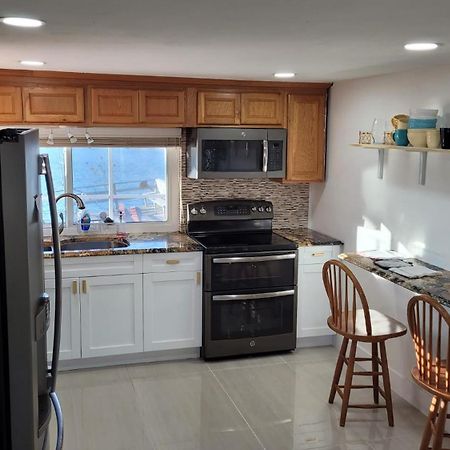 Apartmán Near Clearwater And Tarpon Spring With Water View Holiday Exteriér fotografie