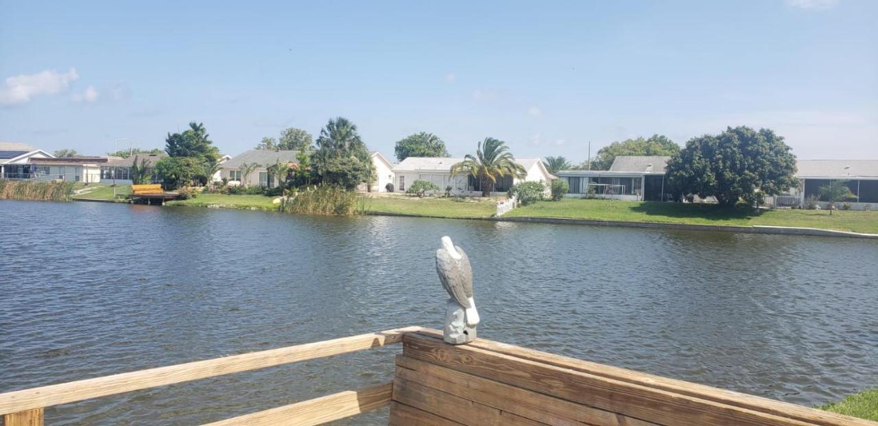 Apartmán Near Clearwater And Tarpon Spring With Water View Holiday Exteriér fotografie