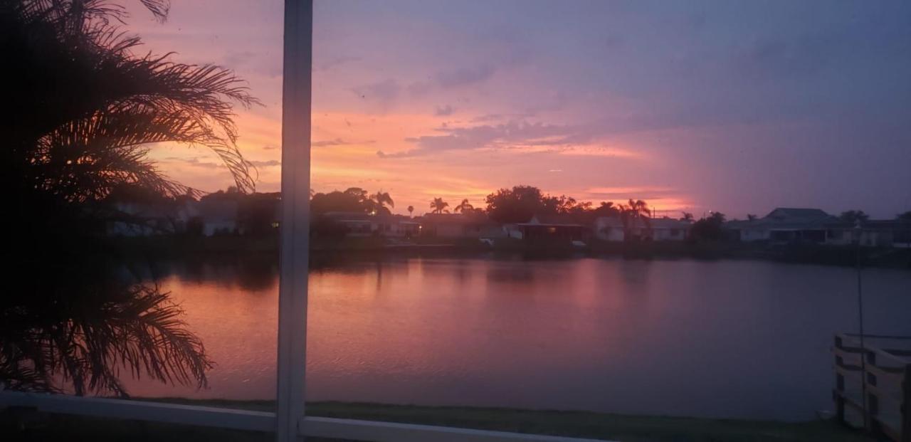 Apartmán Near Clearwater And Tarpon Spring With Water View Holiday Exteriér fotografie
