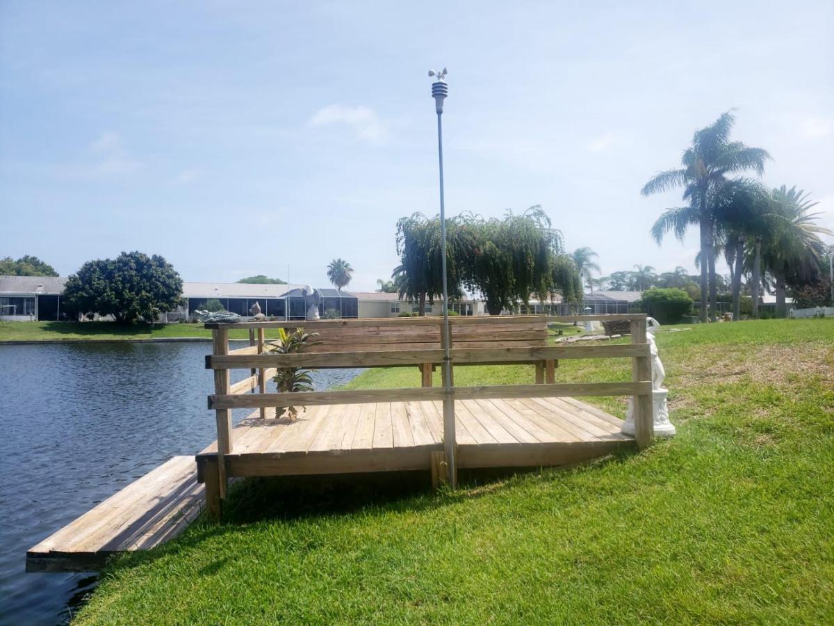 Apartmán Near Clearwater And Tarpon Spring With Water View Holiday Exteriér fotografie